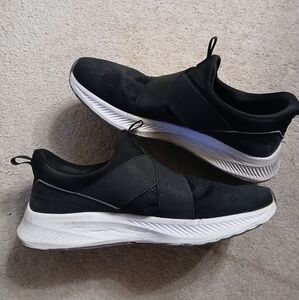 Z by Zella Black Running Shoes Size 9